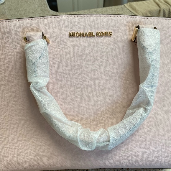 Michael Kors Selma purse NWT - Picture 8 of 16